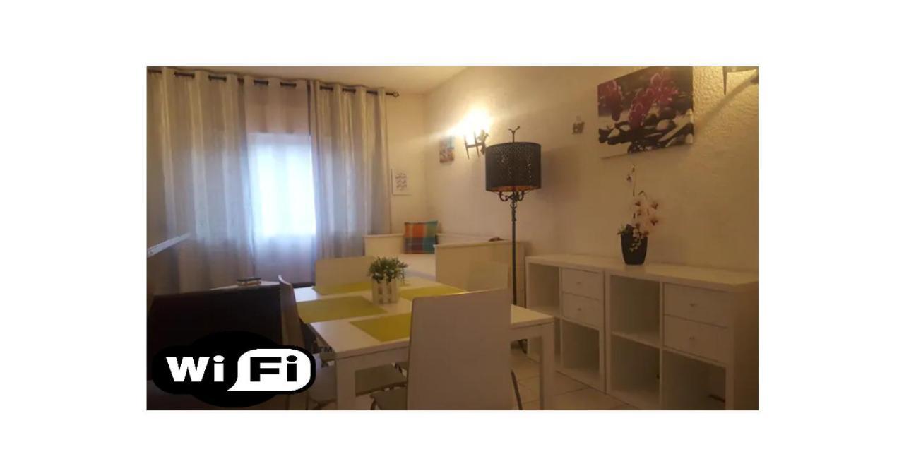 Quarteira Home Beach Ferias Tranquilas A 1Km Da Praia Totalmente Renovado Εξωτερικό φωτογραφία