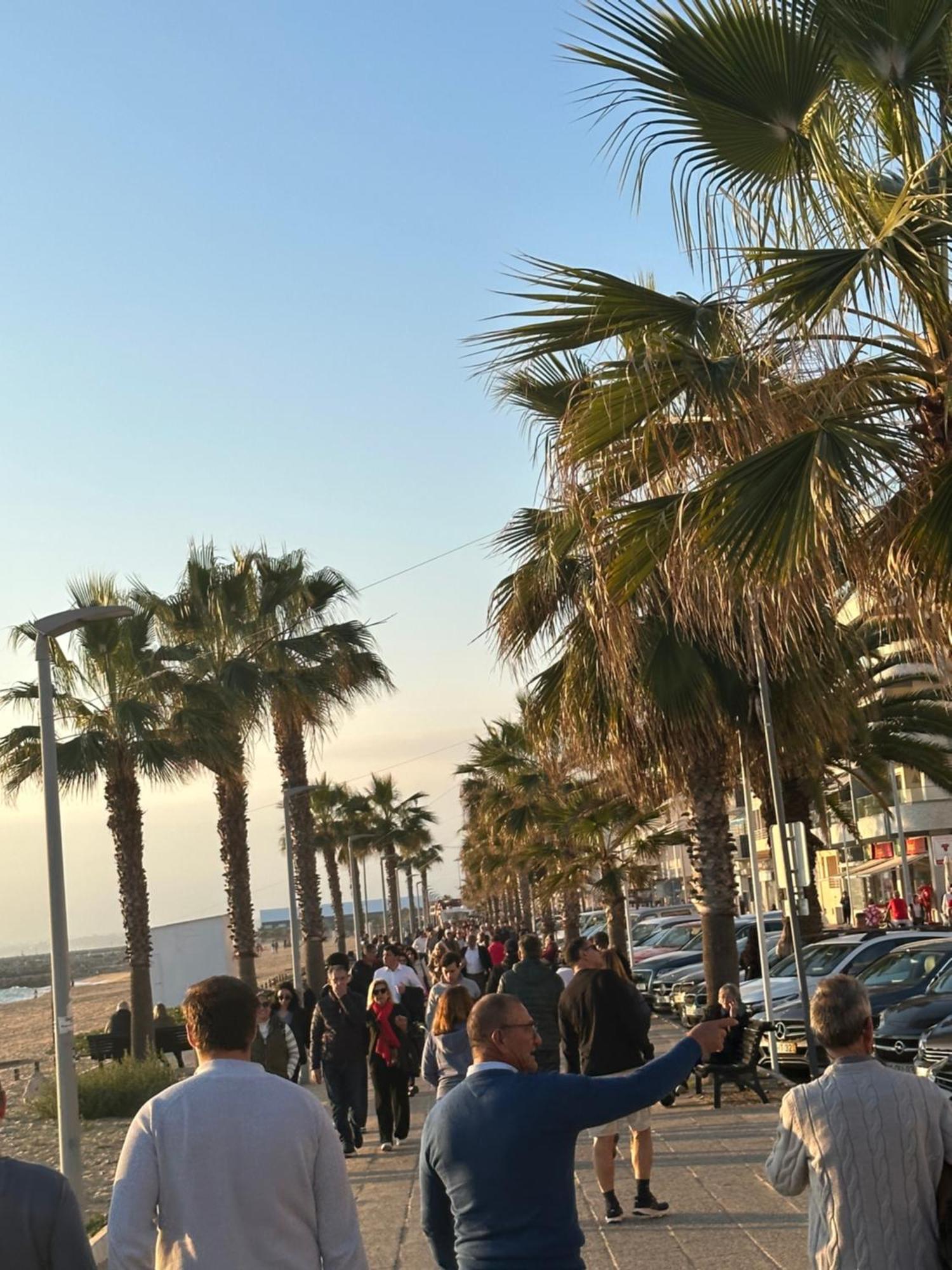 Quarteira Home Beach Ferias Tranquilas A 1Km Da Praia Totalmente Renovado Εξωτερικό φωτογραφία