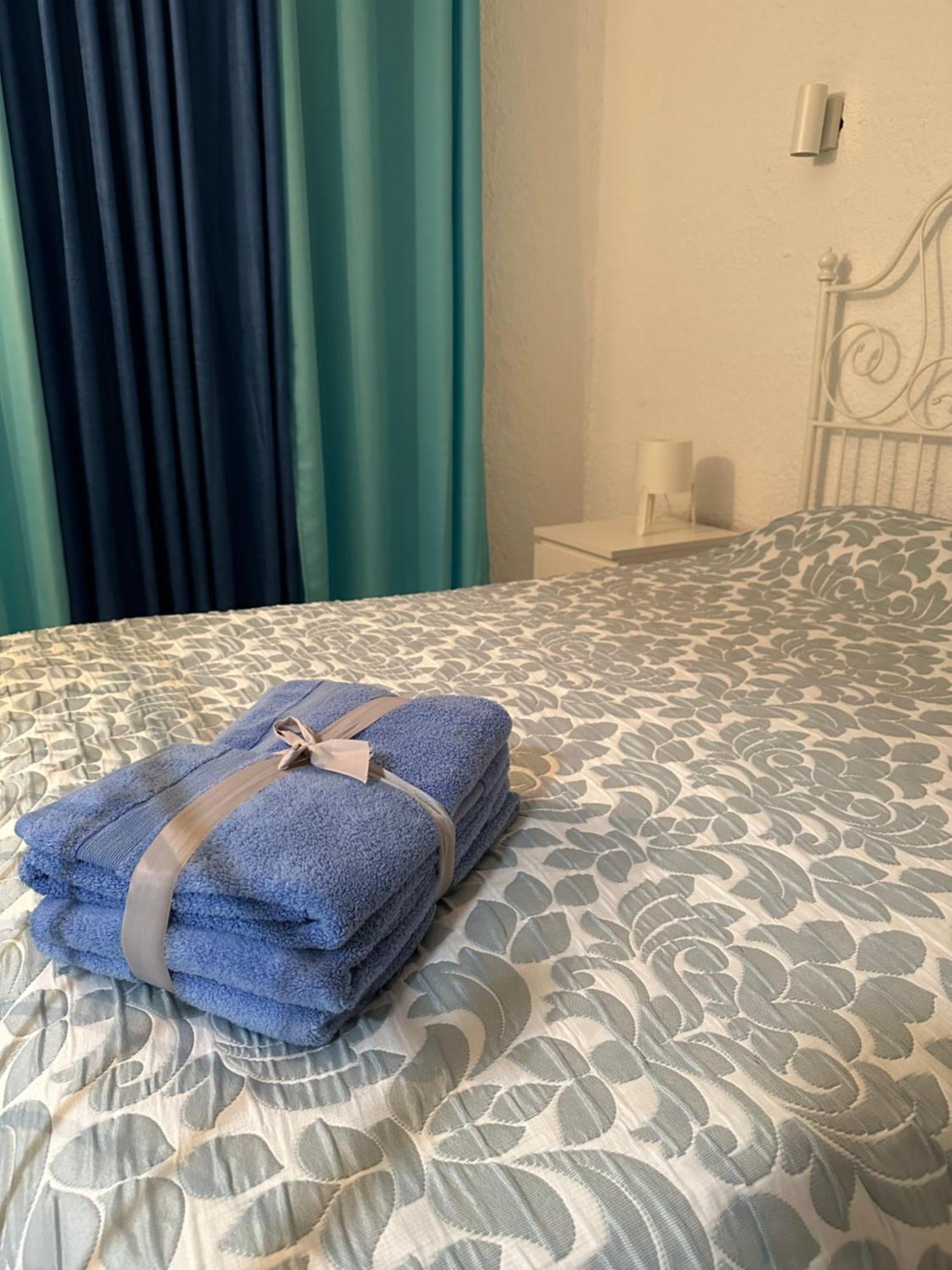 Quarteira Home Beach Ferias Tranquilas A 1Km Da Praia Totalmente Renovado Εξωτερικό φωτογραφία